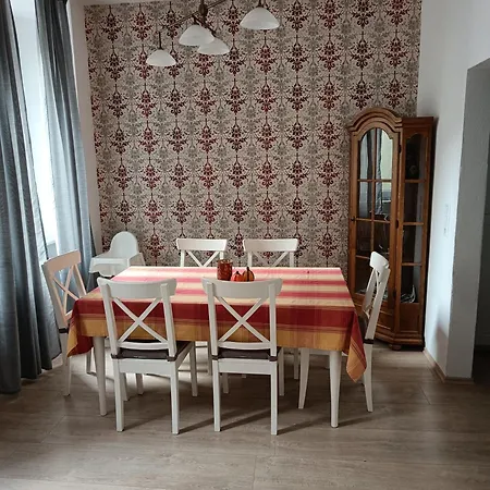 Barfly Apartamento *